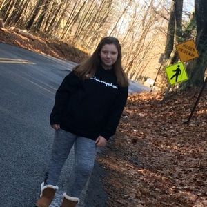 Meet your Posher, Abigail